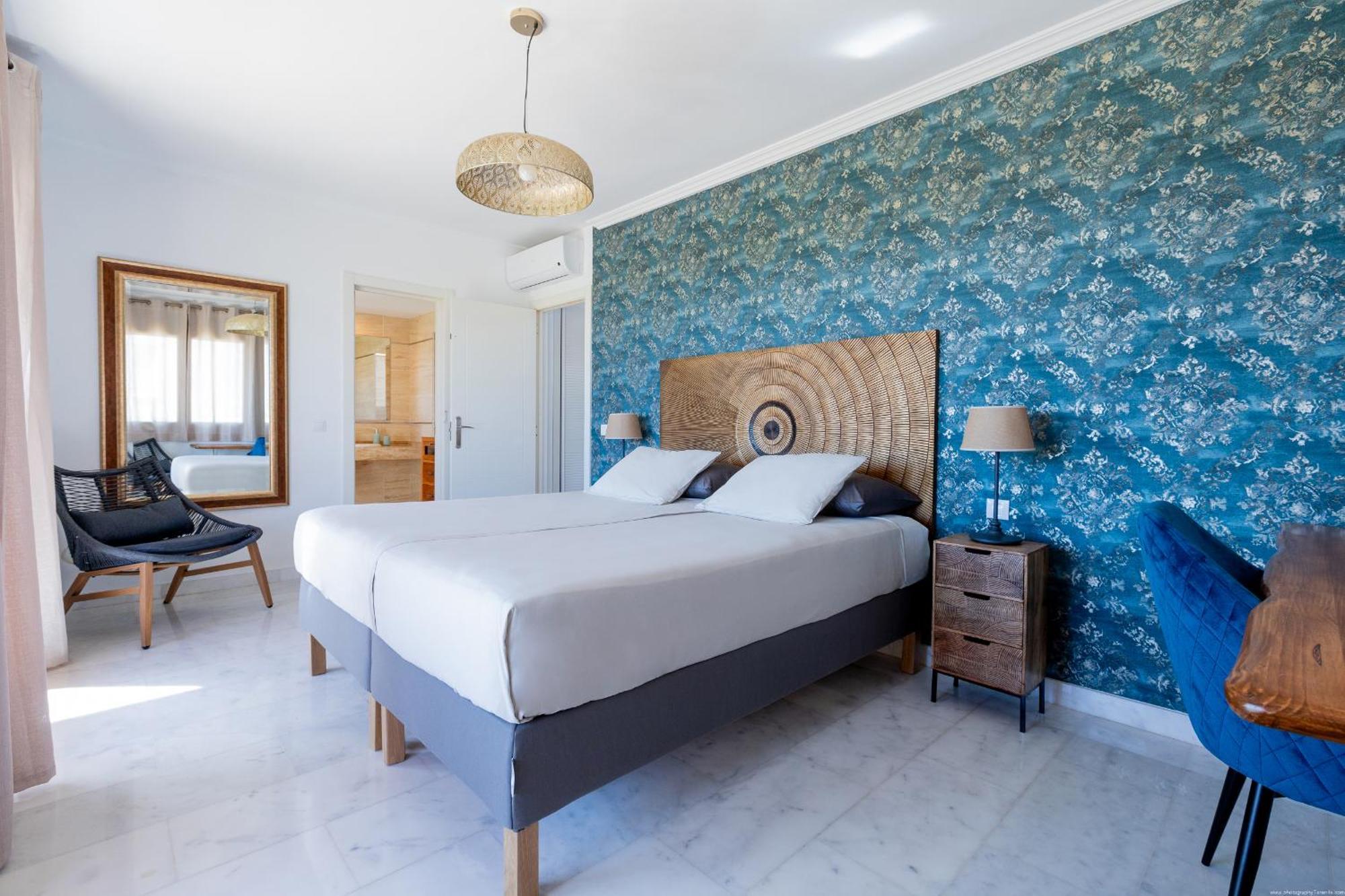 Villa With 4 Bedrooms And Private Heated Pool San Miguel de Abona Exterior photo
