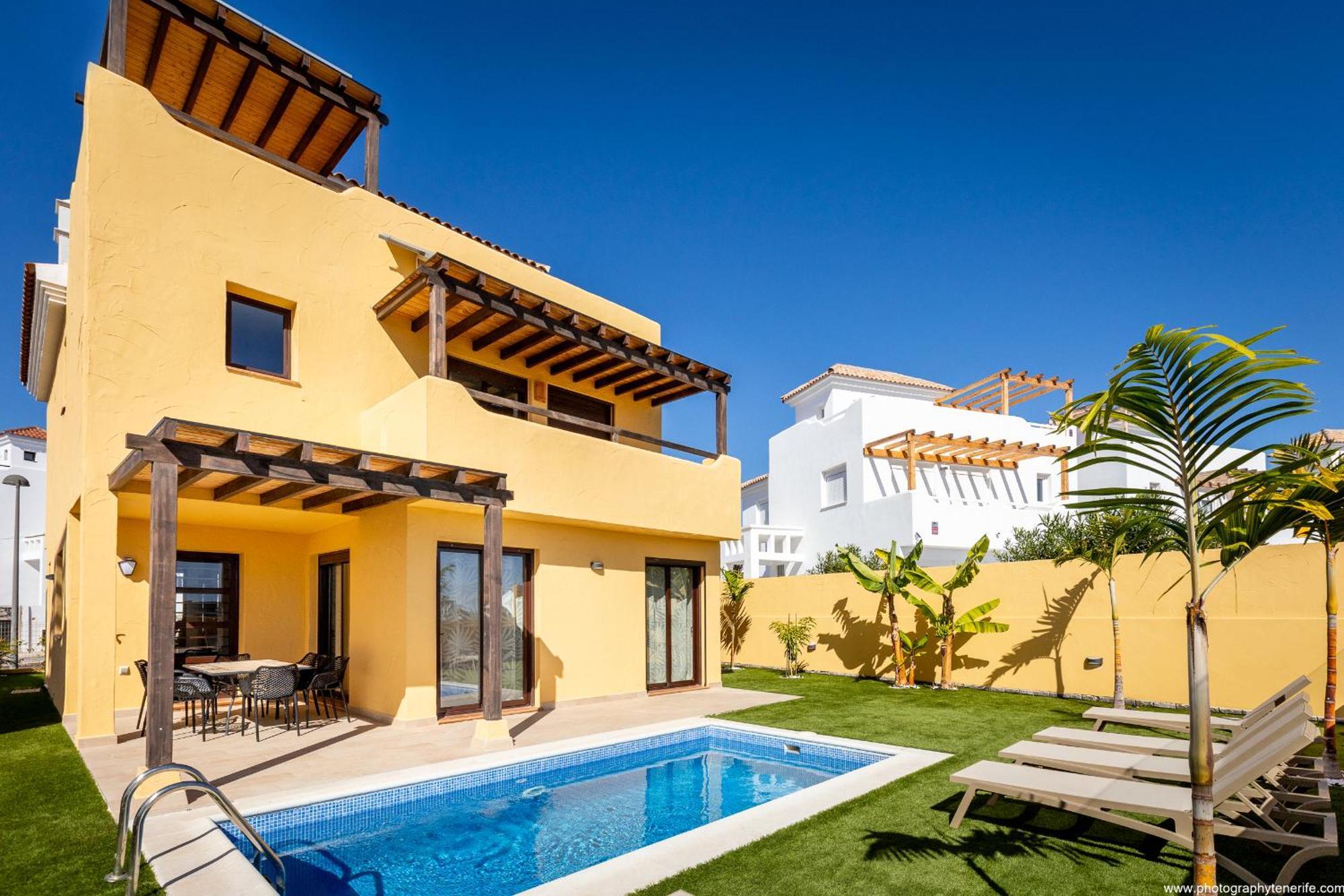Villa With 4 Bedrooms And Private Heated Pool San Miguel de Abona Exterior photo